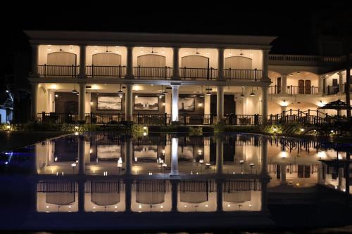 Piscine de l'établissement Lagoon Sarovar Premiere Resort - Pondicherry ou située à proximité