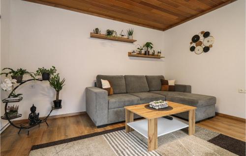 Ruhige Ferienwohnung Loichにあるシーティングエリア