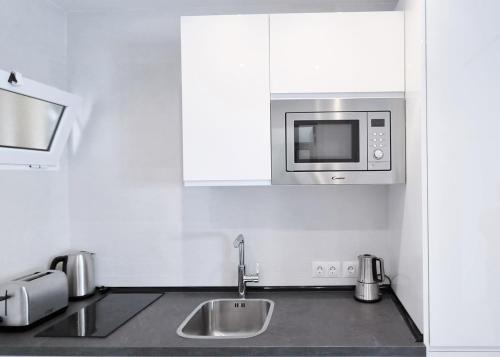 Cibeles Modern Studio Sea Views Marbella centre Ninth floor