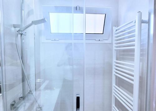 Cibeles Modern Studio Sea Views Marbella centre Ninth floor