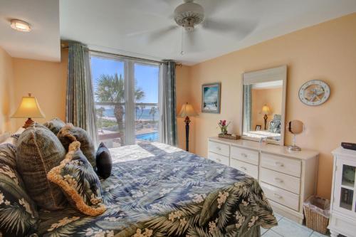 Posteľ alebo postele v izbe v ubytovaní El Matador 434 - Beautiful views of the Gulf and pool