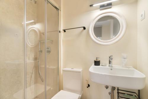 Hostal Evocare Madrid photo 28