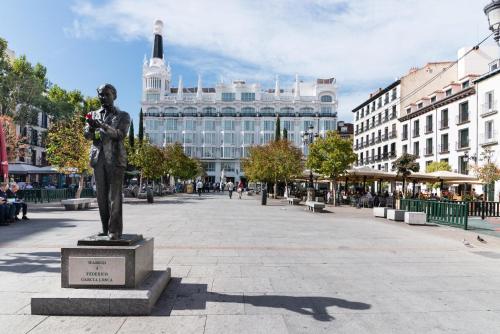 Hostal Evocare Madrid photo 39