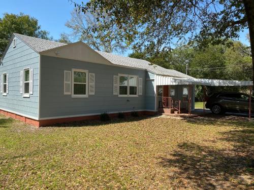 Blues Bungalow