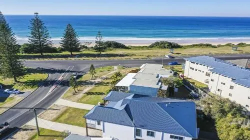 Ocean Spirit, 1 - 89 Yamba St picture