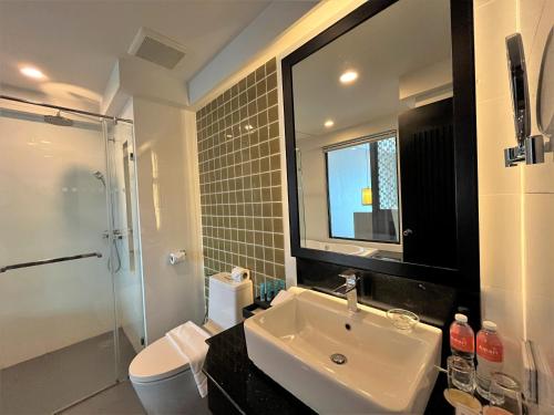 Un baño de Amari Vang Vieng