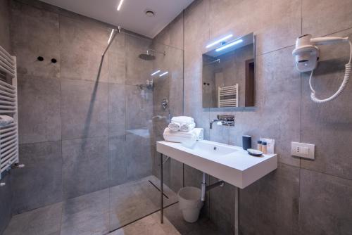 Ένα μπάνιο στο Korè Hotel