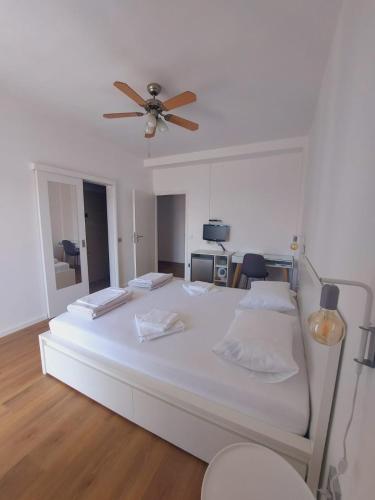 Gallery image of Vinko rooms in Primošten