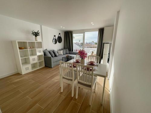Malibu Park 2116 - Ocean View
