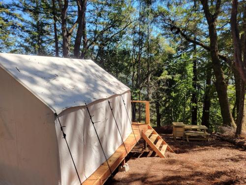 Tentrr Signature Site - Ocean View Ridge Site F