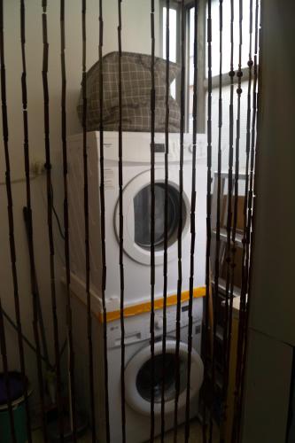 Gallery image of Cosy - Private room with balcony near TLV in Ramat Gan