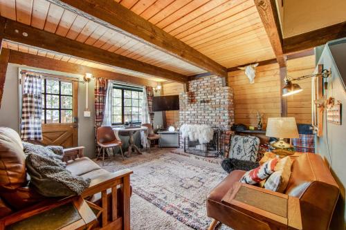 Trailhead Retreat