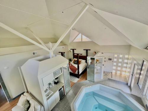 The Treehouse – Photos 3