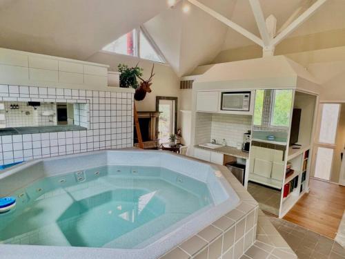 The Treehouse – Photos 4