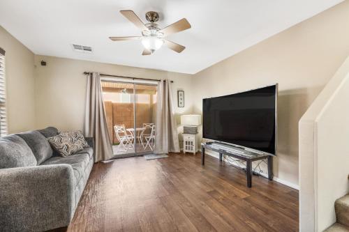 Crossroads Casa