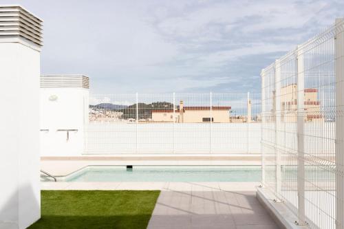Oasis Pool Málaga