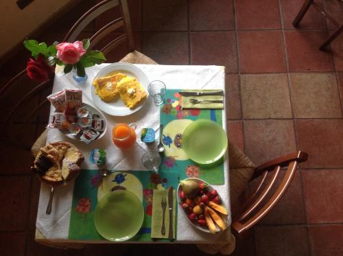 Jídlo v venkovského domu nebo okolí