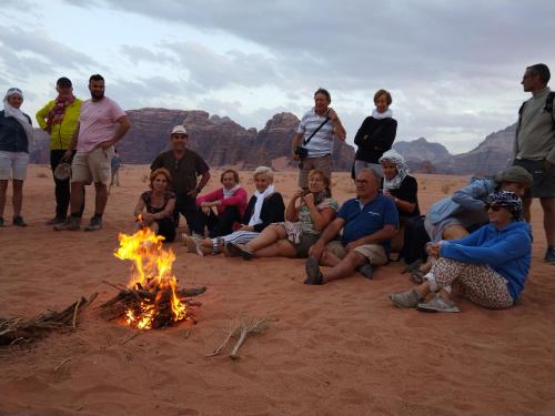 Επισκέπτες που μένουν στο The sunset of Wadi Rum