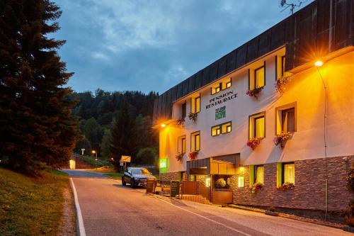 Pension & restaurace Zelený Mlýn Žacléř