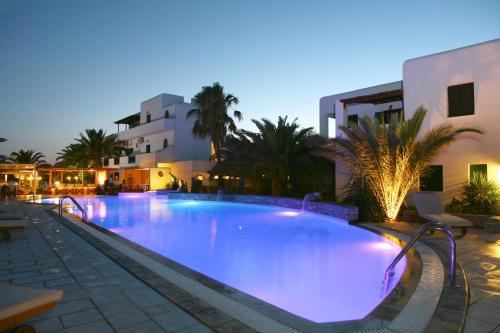 Gallery image of Corali Beach Hotel in Ios Chora