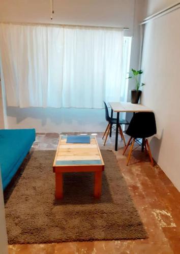 Athens Mets-Central apt