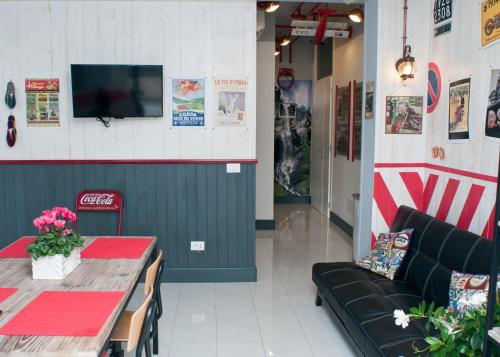 Televisyen dan/atau pusat hiburan di Tami Holidays
