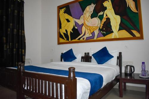 Łóżko lub łóżka w pokoju w obiekcie The Ranthambhore Heritage