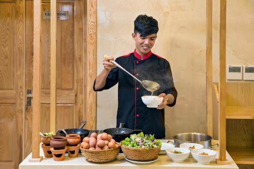 Jídlo v hotelu nebo okolí