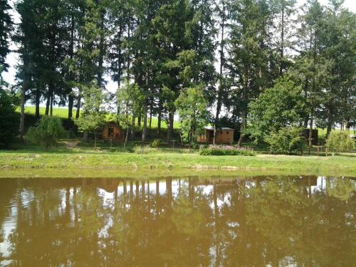 Les Cabanes de la Petite Sapinière
