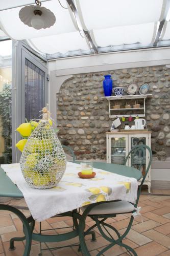 Gallery image of La Terrazza dei Limoni in Seregno