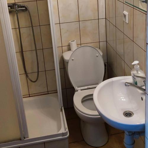Kúpeľňa v ubytovaní Hotelik Kościerzyna
