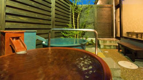 Bazén v ubytování Onsen Urashima nebo v jeho okolí
