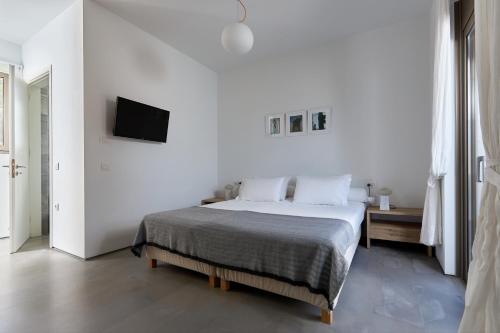 Postel nebo postele na pokoji v ubytování Villa Adagio with Private Eco-Friendly Heated Pool