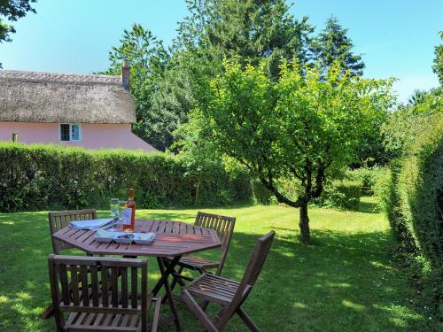 Old Cross Cottage – Photos 2