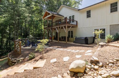 Crooked Maple Cottage – Photos 5