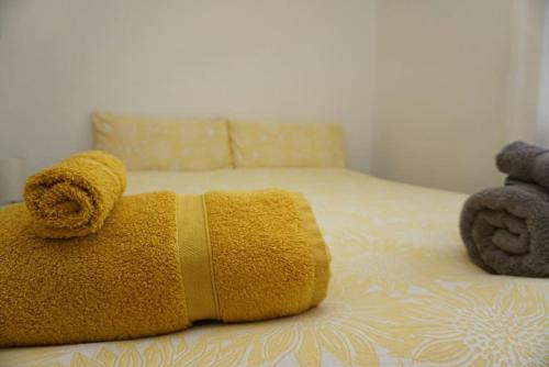 Lovely & bright 1 bedroom apartment near the beach photo 18