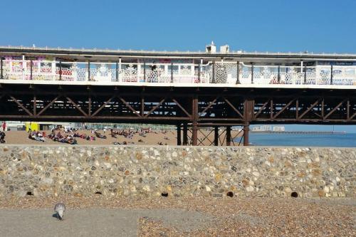 Lovely & bright 1 bedroom apartment near the beach photo 31