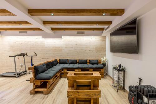 Villa Olive Gardens