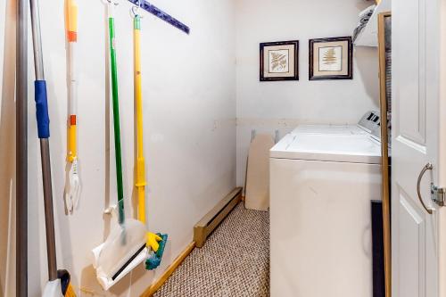 Bilik mandi di Mountain View Home