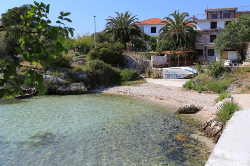 Apartments by the sea Rogoznica - 20158