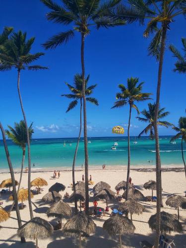 Sol Caribe Beach Pool