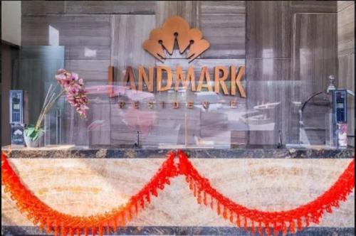 Sijil, anugerah, tanda atau dokumen lain yang dipamerkan di B Landmark Residence