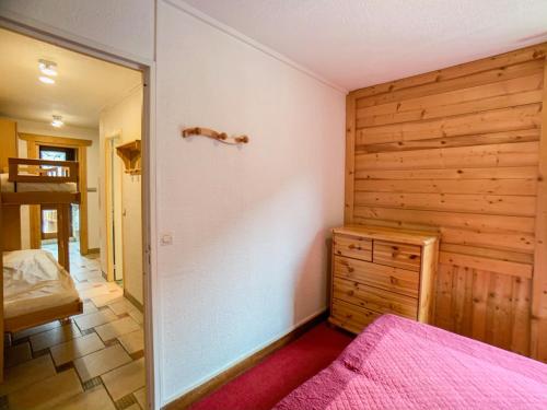 Appartement lumineux proche pistes et commerces, balcon, 6 personnes, parking
