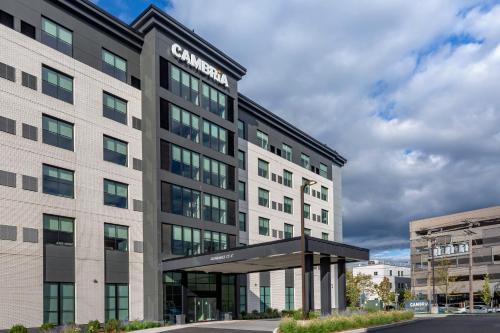 a rendering of the front of a building at Cambria Hotel New Haven University Area in New Haven