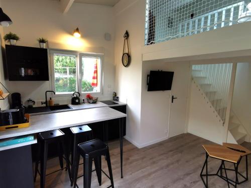 L Annexe - Studio avec Piscine Privee