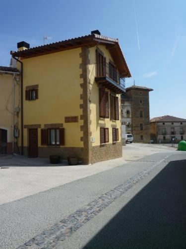 Afbeelding uit fotogalerij van Casa Rural Ezkibel in Subiza