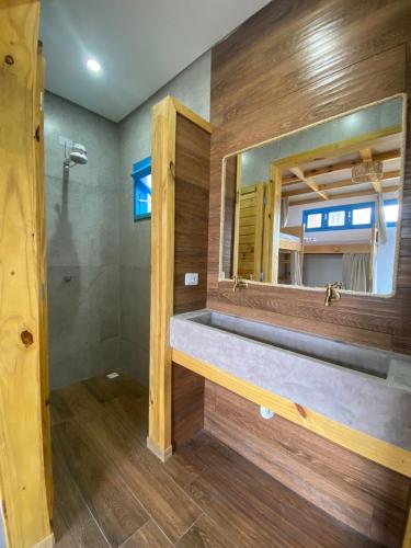 Koupelna v ubytování MAKTUB PREA HOSTEL