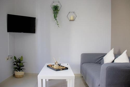 Cozy City Center Apartment