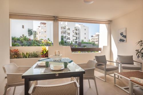 Jardines - Tabor 1 2 POOL VIEW 1B