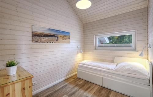 Cama o camas de una habitación en Nice Home In Krems Iiwarderbrück